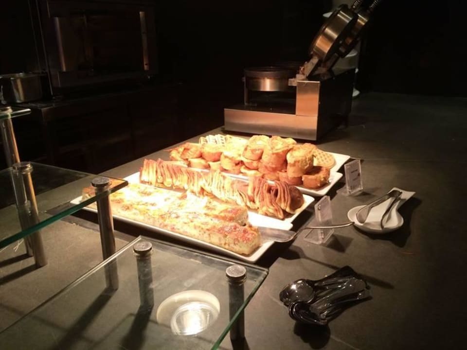 Frühstücksbüffet Grand Mercure Shanghai Century Park