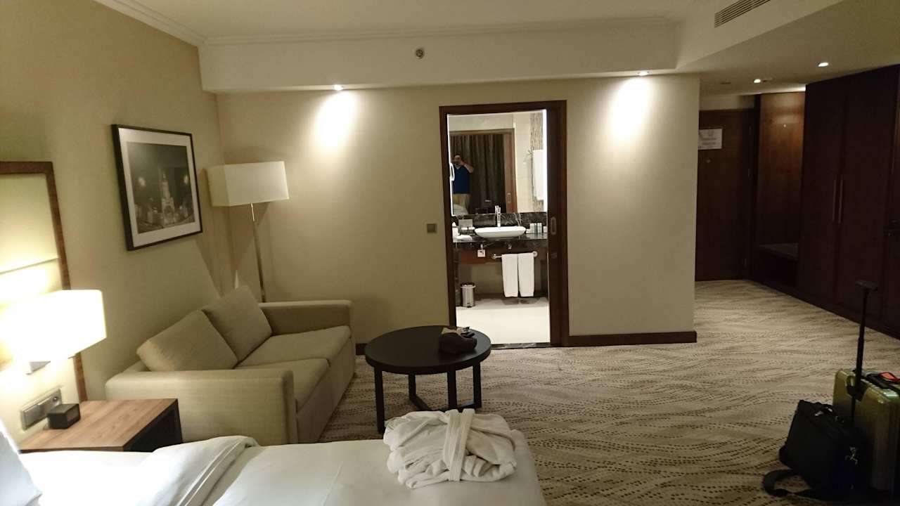 Zimmeransicht (vom Fenster) DoubleTree by Hilton Hotel & Conference Centre Warsaw