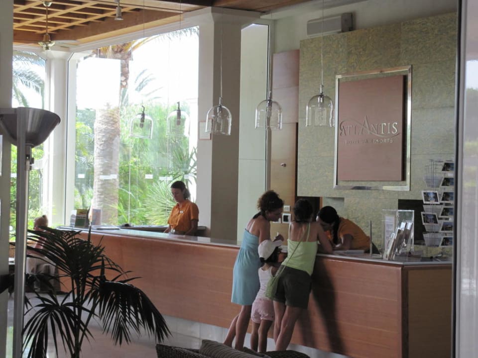 Die Rezeption Alua Suites Fuerteventura