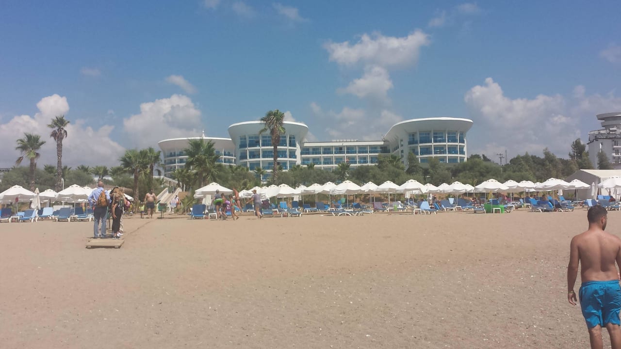 Ansicht auf Hotel vom Strand aus Sultan of Dreams Hotel & Spa