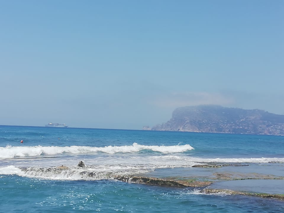 Strand Kaila Beach Hotel