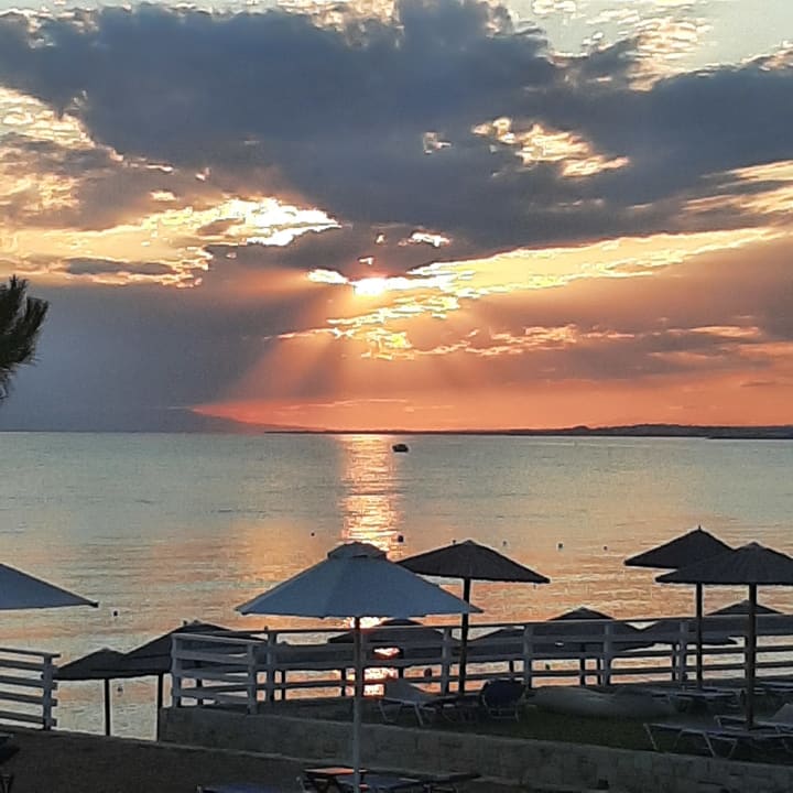 Strand Hotel Portes Beach
