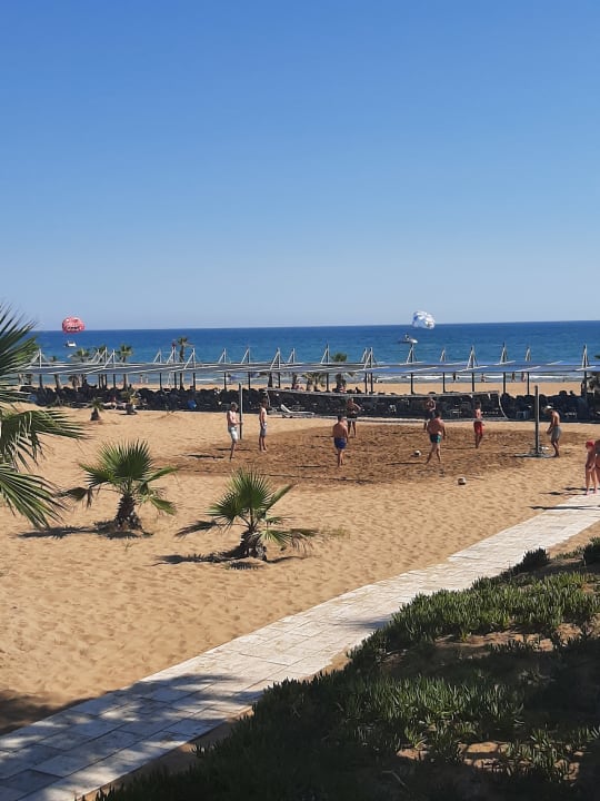 Strand Club Grand Aqua