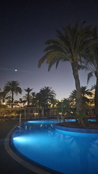 Pool Hotel Riu Papayas