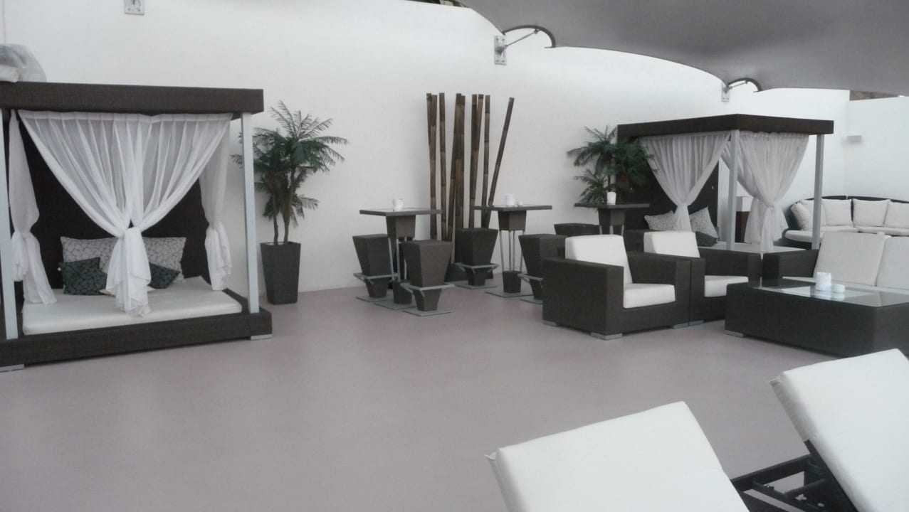 Chillbar Villas Colina Home Resort