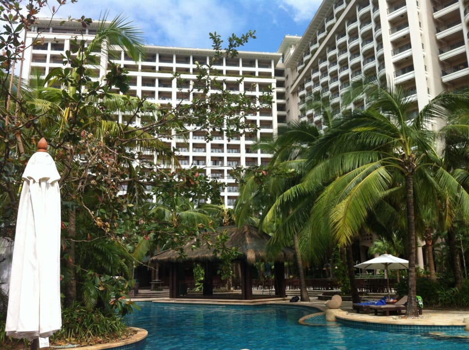 Schöner pool Hotel Howard Johnson Resort Sanya