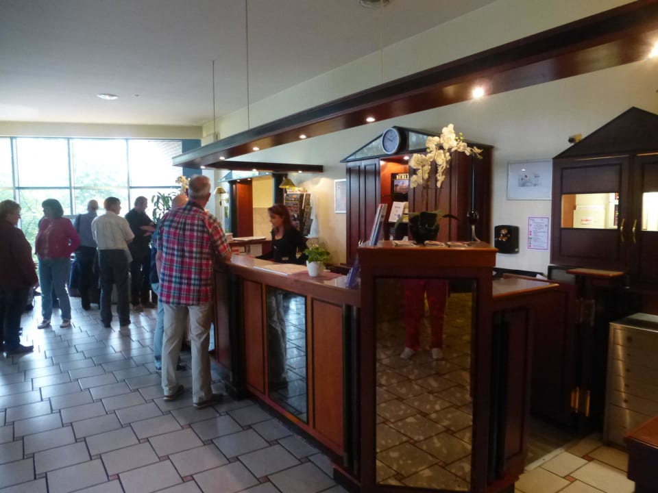 Rezeption Comfort Hotel Weißensee