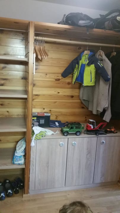 Schrank  Gut Wenghof - Family Resort