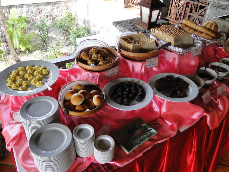 Frühstücksbuffet Santhiya Tree Koh Chang Resort