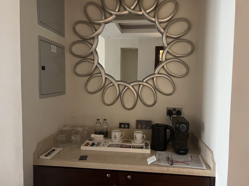 Zimmer Ajman Saray, a Luxury Collection Resort