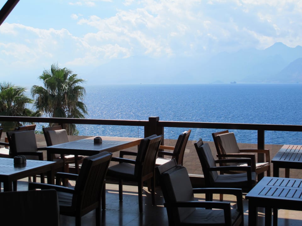 Blick beim Frühstück Ramada Plaza by Wyndham Antalya