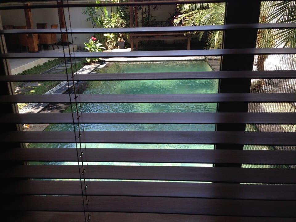 Direkt aus dem Bett in den Pool  Hotel Ellora Villas