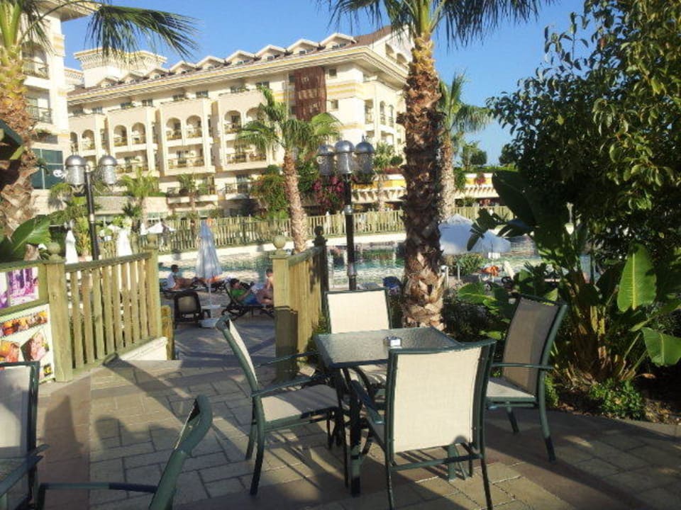 Poolbar Diamond Excellence Resort & Spa