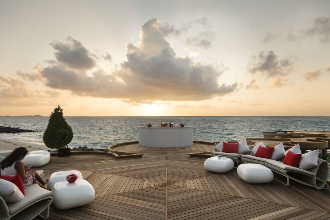 Beach Rouge  LUX South Ari Atoll