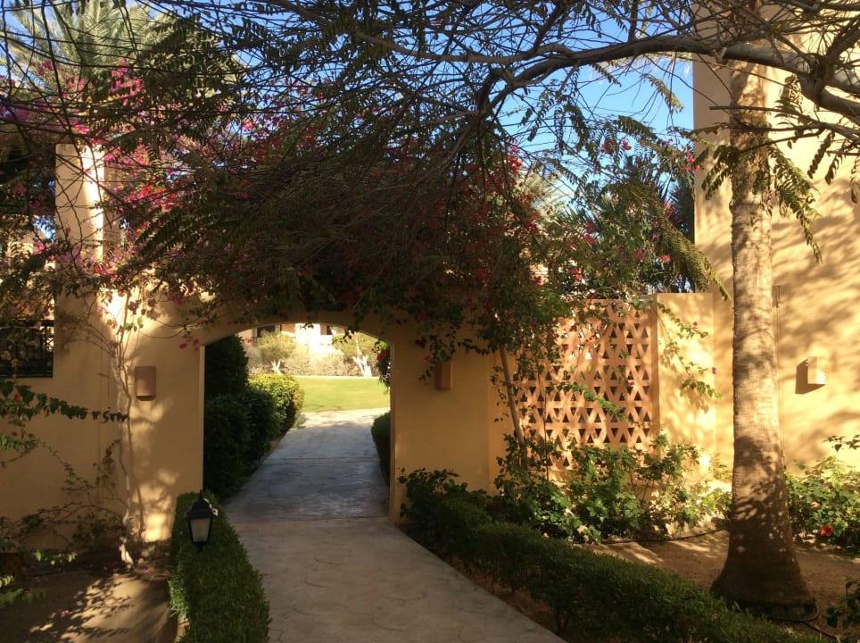 Wege im Hotel  Steigenberger Coraya Beach - Adults only