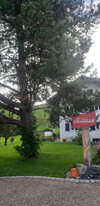 Gartenanlage Haus Sonnenlift