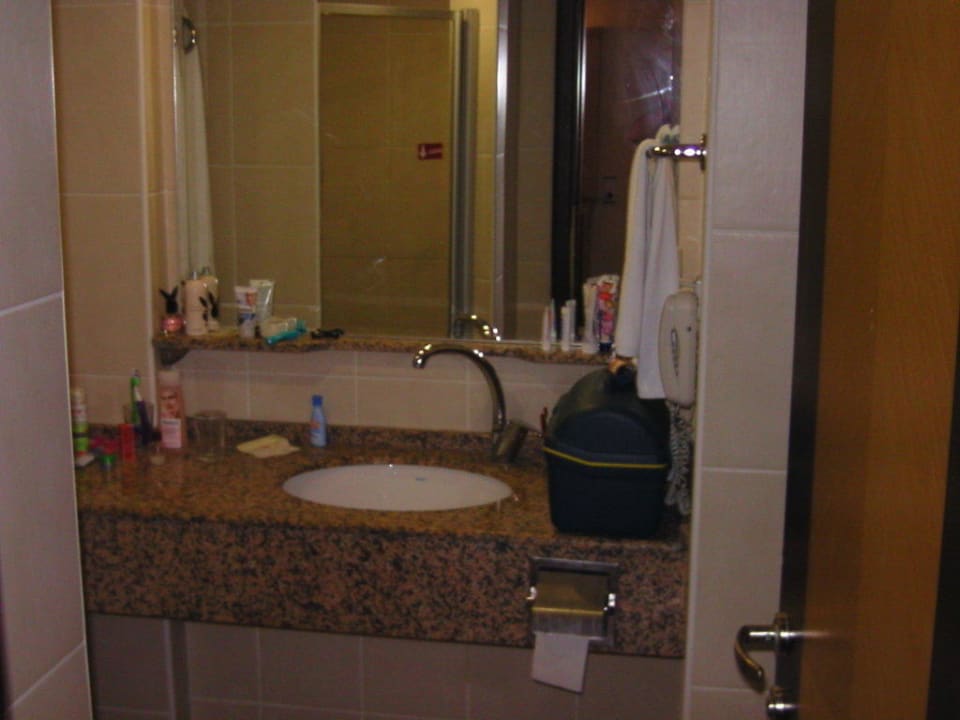 Kleines neues Bad - EconomyZimmer Hotel Kahya