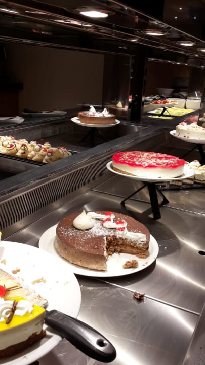 Tolle Torten zum Nachtisch Mitsis Rodos Village