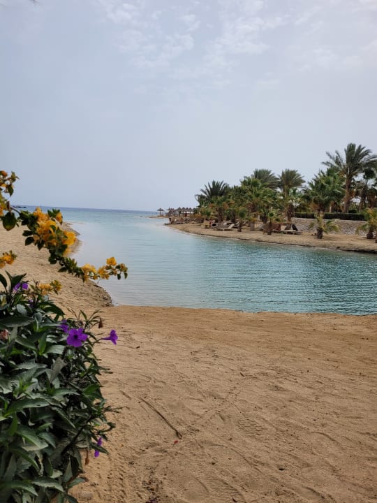 Strand Brayka Bay Resort