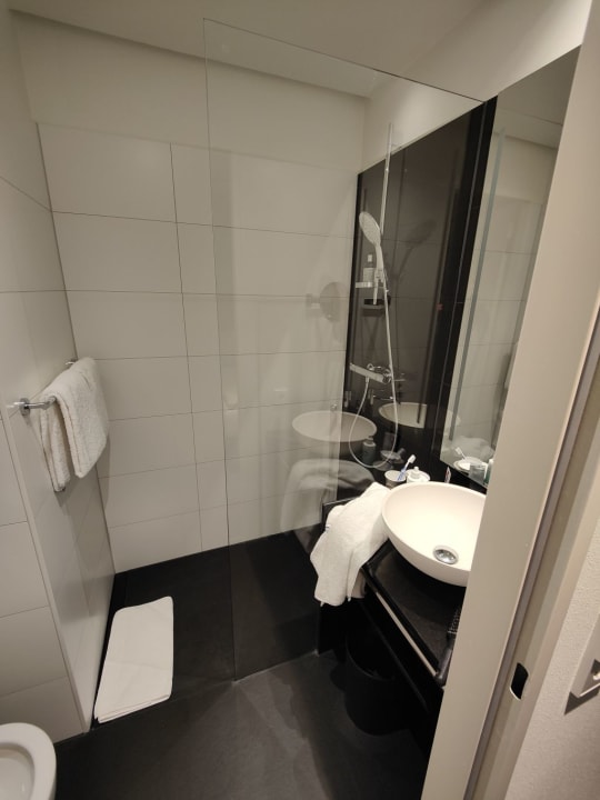 Zimmer Motel One Würzburg