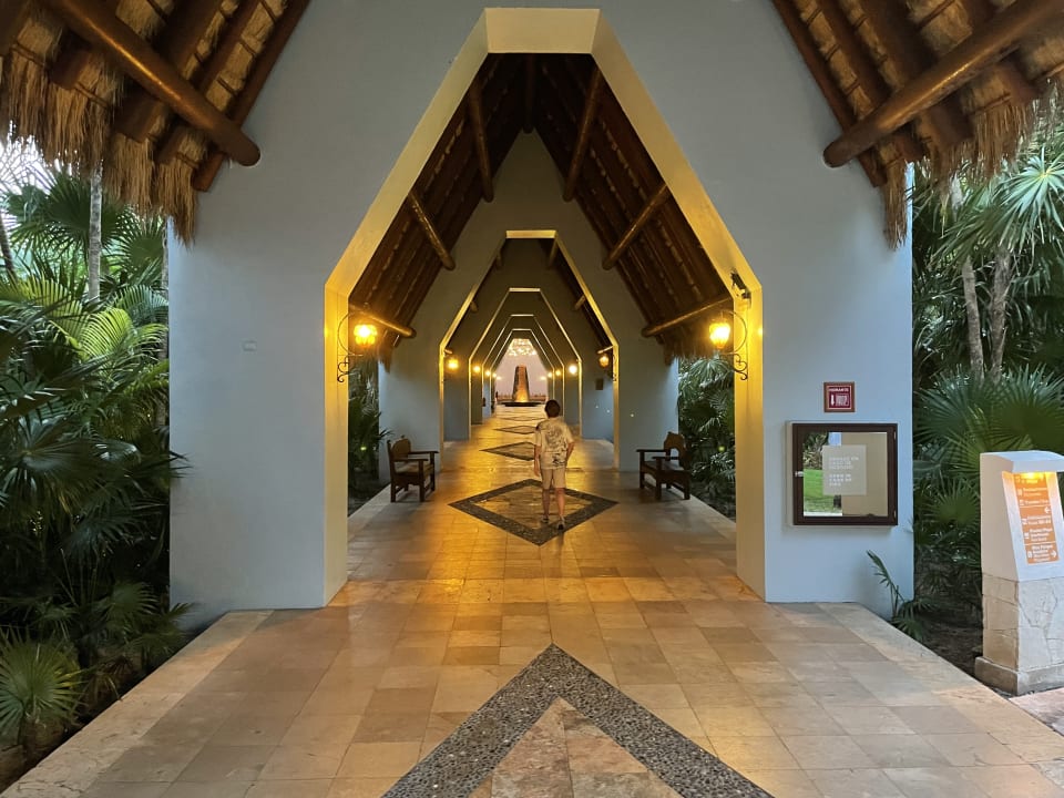 Außenansicht Iberostar Selection Paraiso Maya Suites