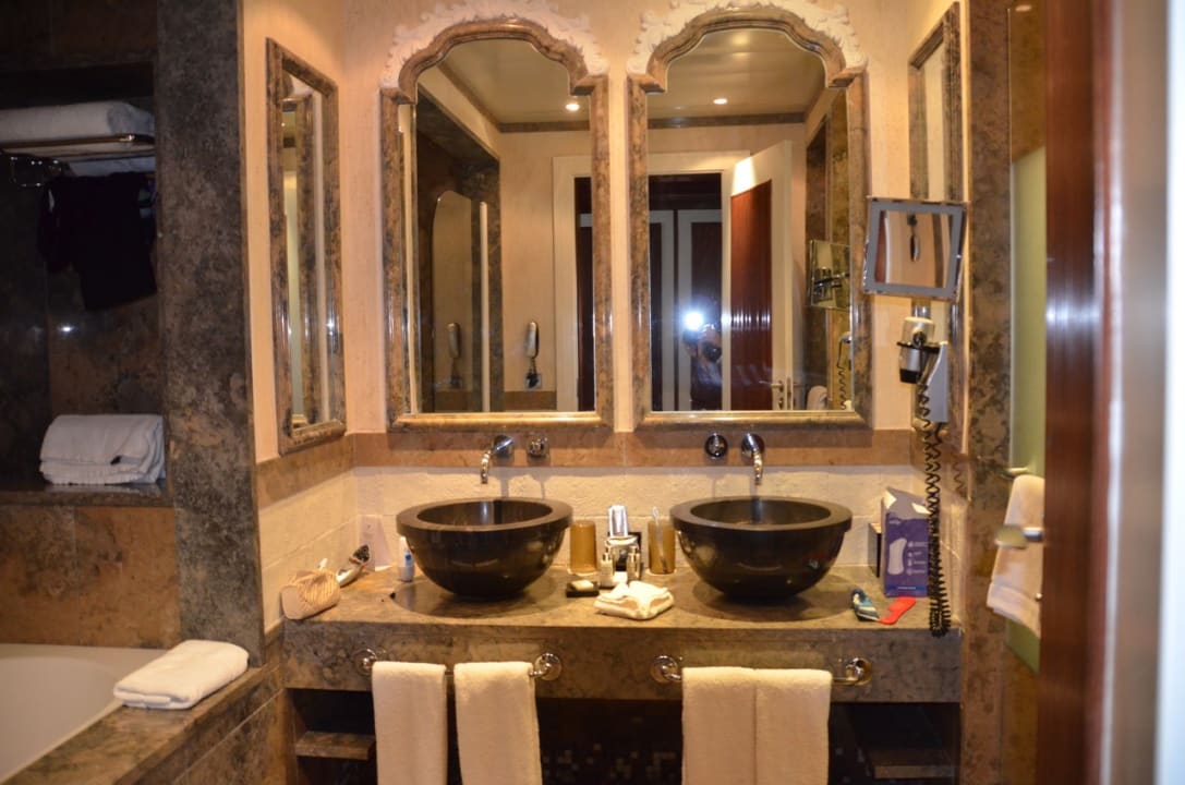 Zimmer Grande Real Villa Italia