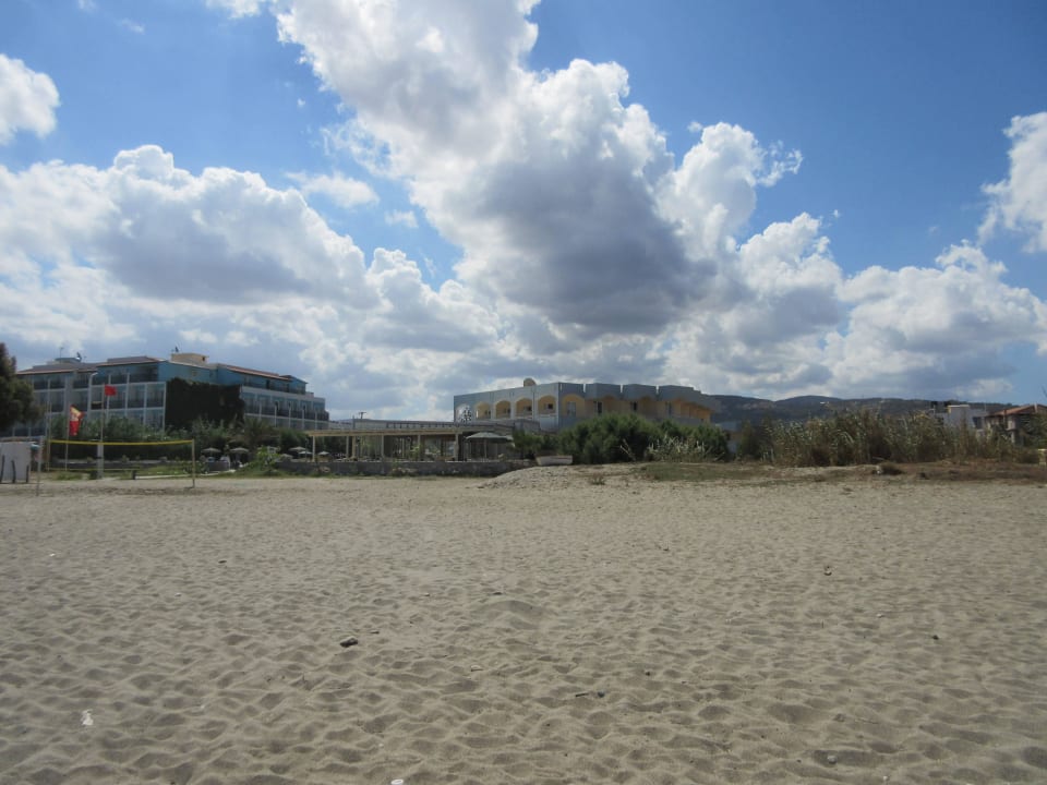Blick auf´s Hotel Hotel Kathrin Beach