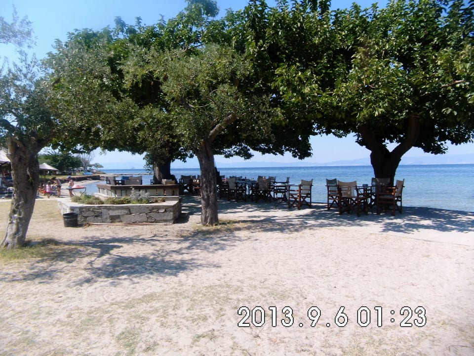 Blick in die Nachbar Bar Hotel Aegean Sun