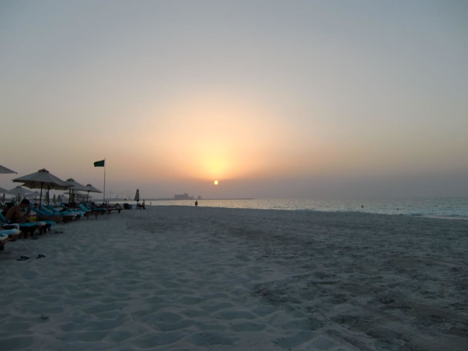 Sonnenuntergang The St. Regis Saadiyat Island Resort, Abu Dhabi