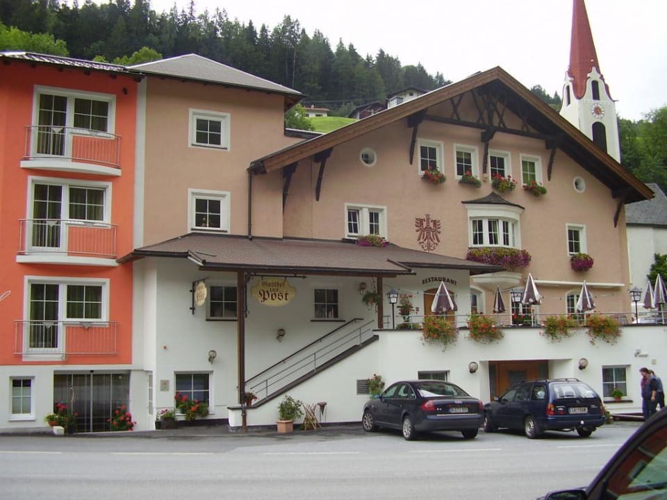Aussenansicht 2 Posthotel Strengen am Arlberg