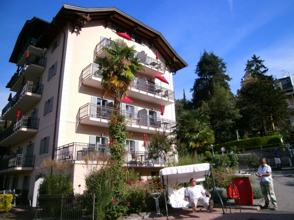Haus 2 und Aussenbereich Hapimag Resort Merano