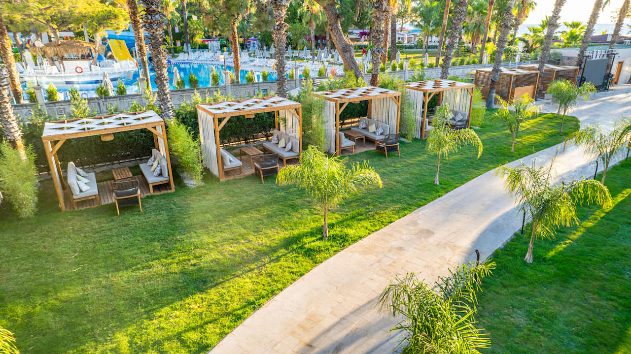 Gartenanlage ROSE GARDEN PREMIUM