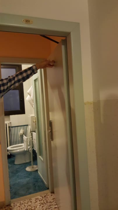 Treppenhaus - Flure zu den Zimmern Hotel Astor