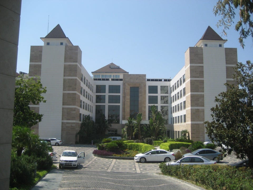 Blick auf das Hotel 4 Sterne Horus Paradise Luxury Resort & Club