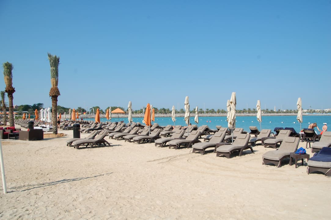 Strand Radisson Blu Hotel & Resort Abu Dhabi Corniche