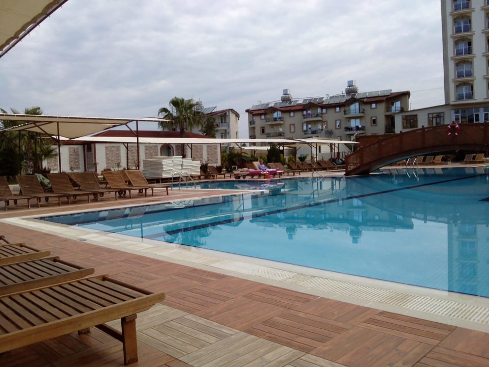 Pool Hotel Sidekum