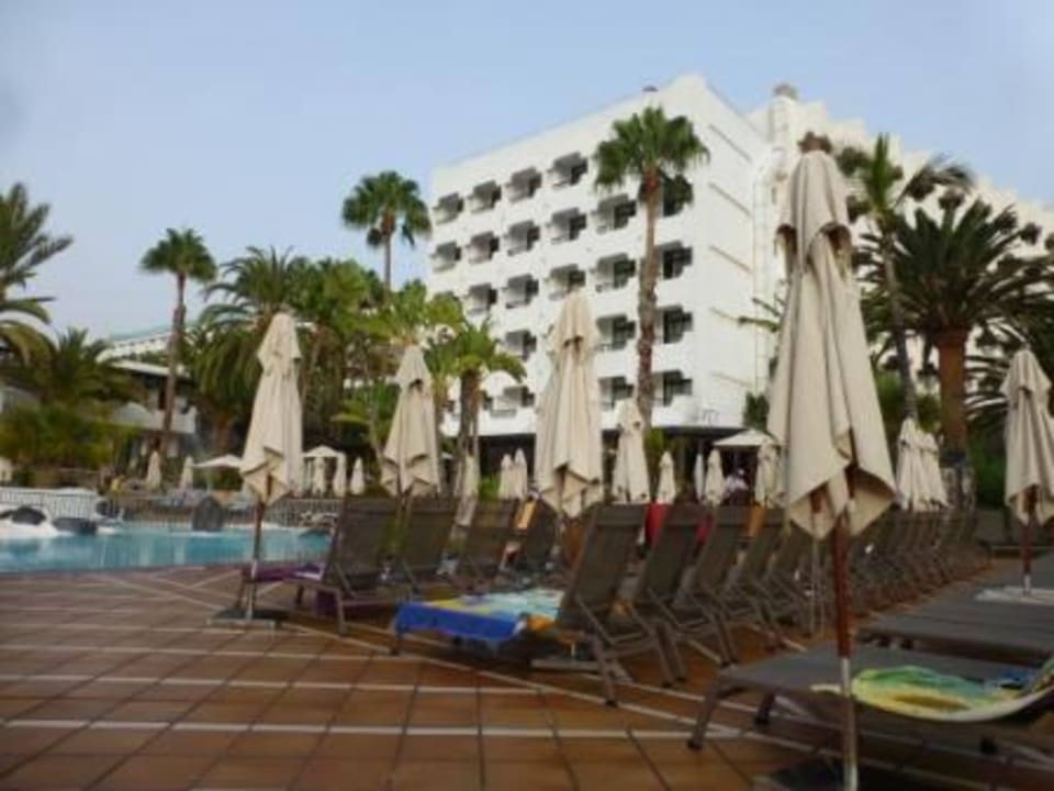 Poolbereich Corallium Beach by Lopesan Hotels - Adults only