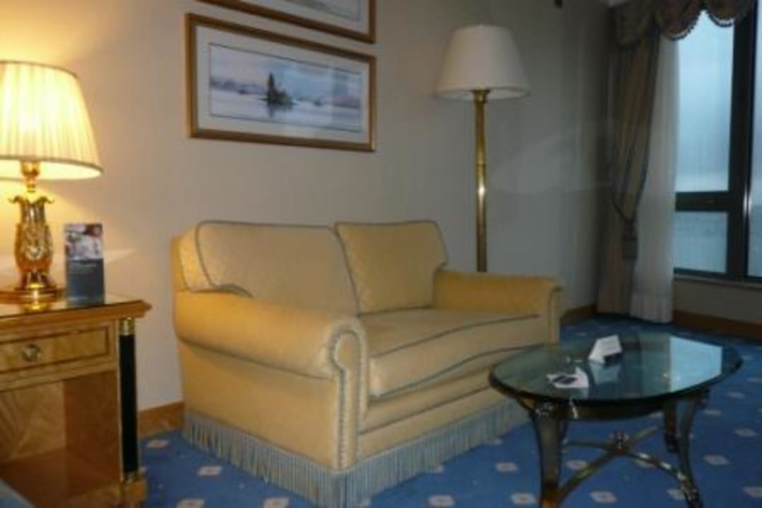 Couch Hotel InterContinental Istanbul