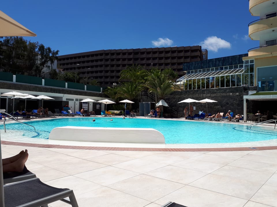 Pool allsun Hotel Lucana