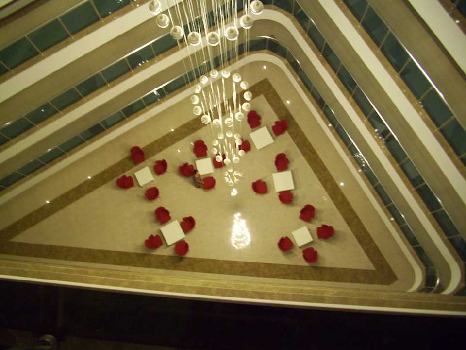 Вид внутри отеля Annabella Diamond Hotel & Spa