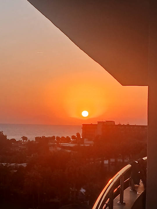 Strand Saphir Resort & Spa