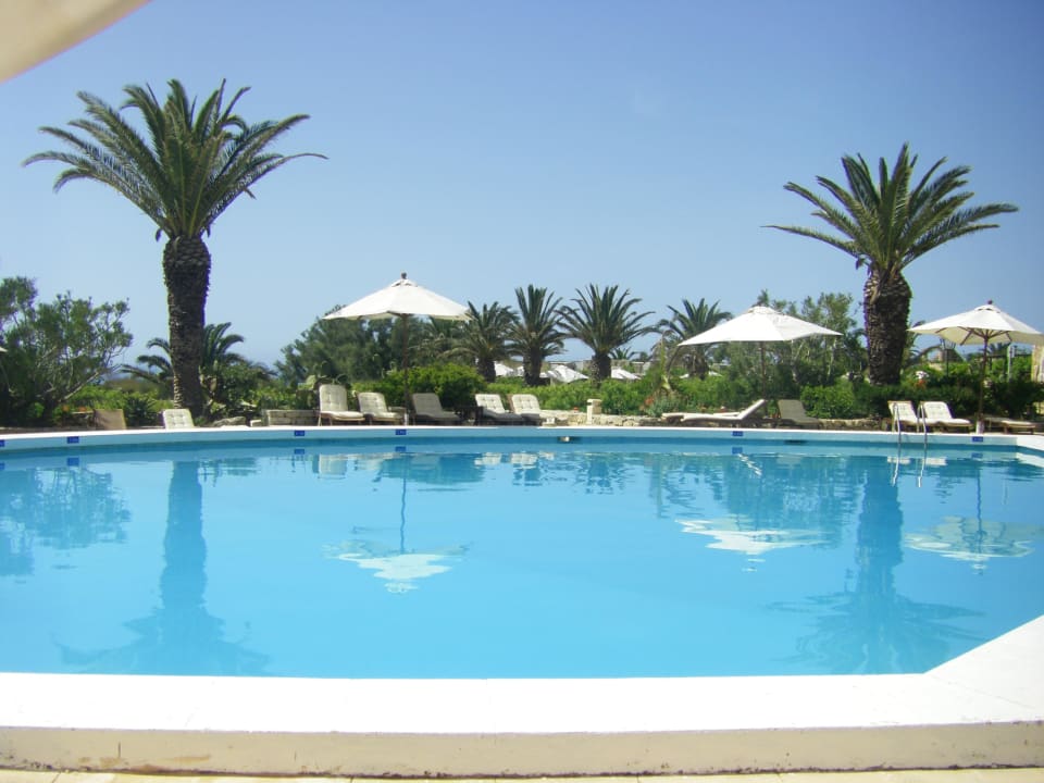 Erster Pool Ta Cenc Hotel