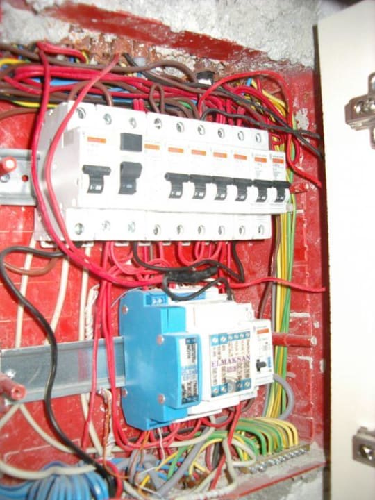 Sicherungskasten im Schrank Alba Queen Hotel