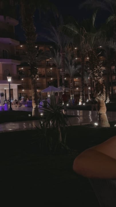 Gartenanlage Siva Grand Beach