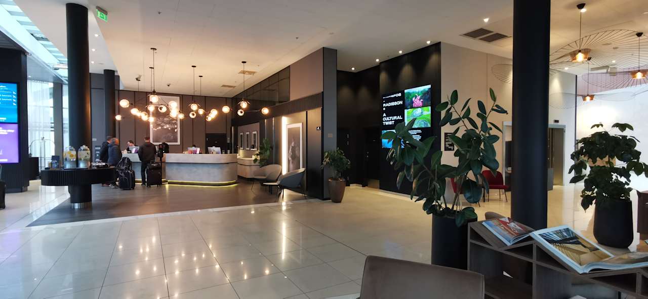 Lobby Radisson RED, Oslo Airport