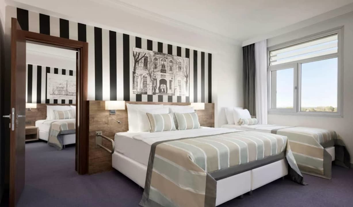 Zimmer Ramada Hotel & Suites by Wyndham Edirne