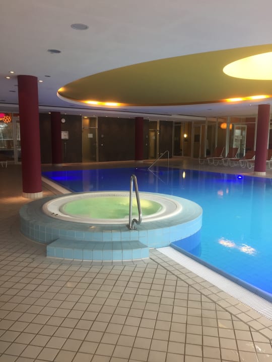Pool Hotel Schwarzwald Panorama