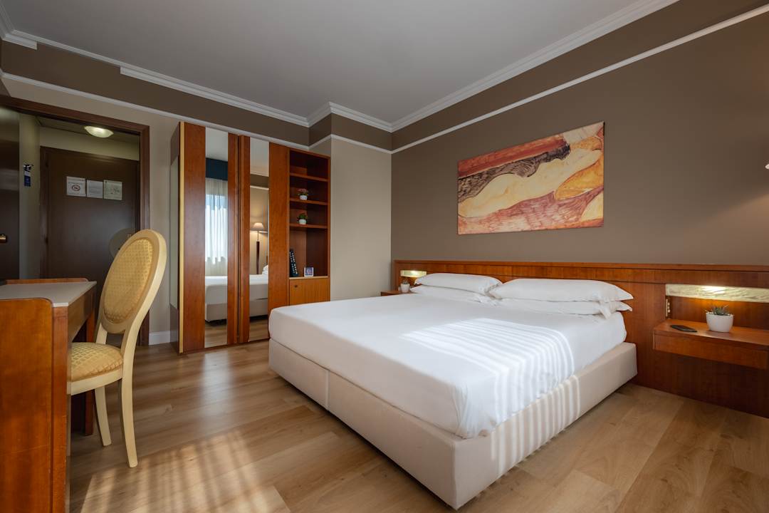 Zimmer iH Hotels Padova Admiral