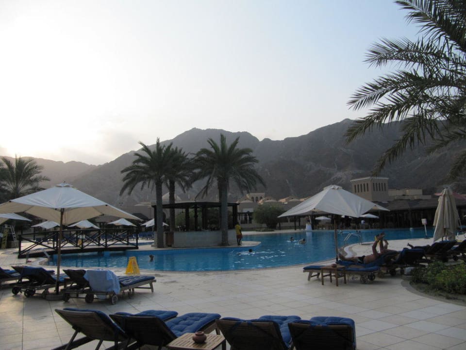 Pool Miramar Al Aqah Beach Resort