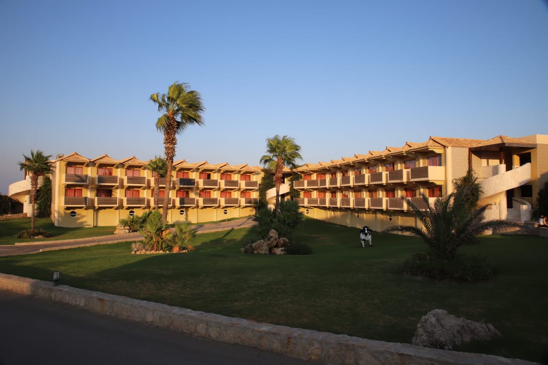 Gartenanlage Hotel Kalithea Horizon Royal